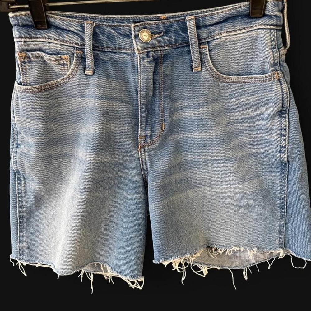 Hollister Co. blue denim shorts size 27